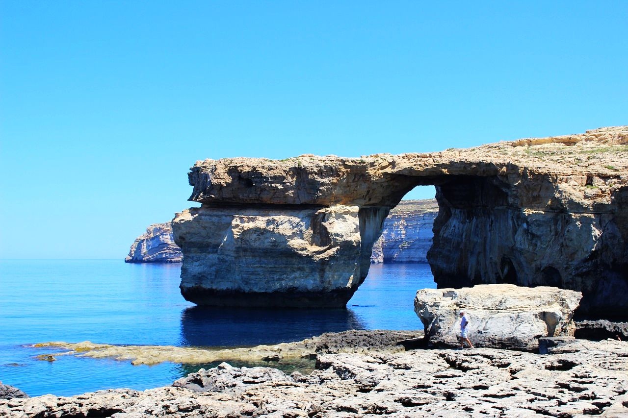 azure_window_-_2_1280